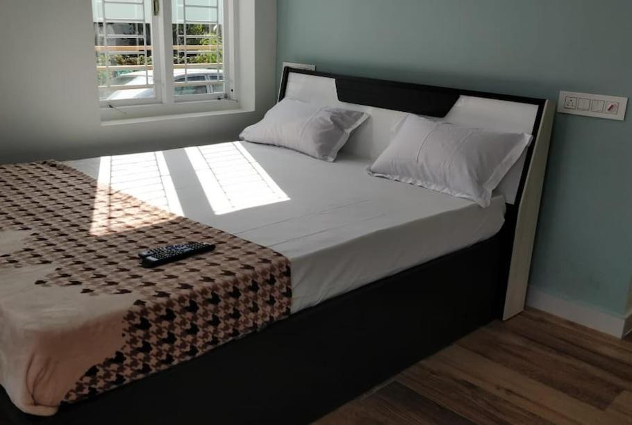 דירות Mundrothuruth Ab Island Residency מראה חיצוני תמונה