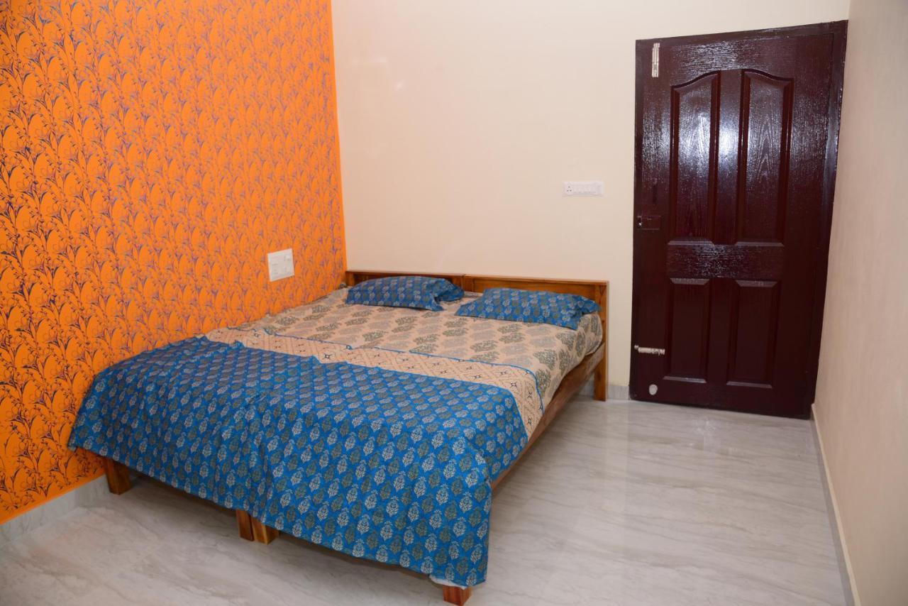 דירות Mundrothuruth Ab Island Residency מראה חיצוני תמונה